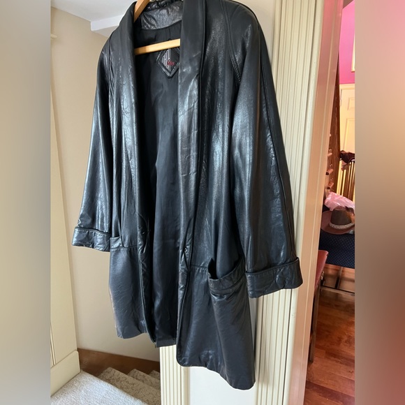 Mid Length Black Leather Blazer - Picture 2 of 3